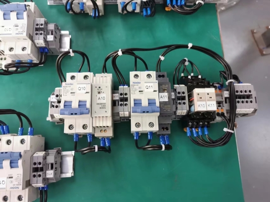 CE+T Bravo 25 48/230-277 Inverter Sistemi için yardımcı güç kaynağı