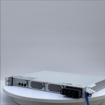 Huawei Embedded ETP48100-B1 İletişim Üss İstasyonu 48V 100A AC DC Yüksek Frekanslı Değiştirme Güç kaynağı