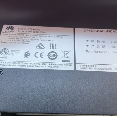 Yüksek verimlilikli AC gömülü 19 inç güç sistemi ETP48200-B2A1 Düzelticiler Modülü R4815 R4830G1