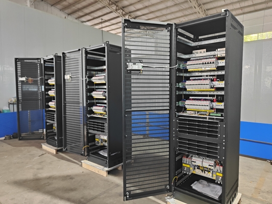 Özelleştirilmiş 48Vdc 2000A 96KW 2*3ph 208V SPD BD, Flatpack2 48/3000HE ile