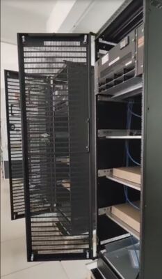 24kW -48V DC İç Mekan Telekom Güç Sistemi 16kW Başlangıç 8kW Genişletilebilir Yüksek Verimli Flatpack2 Modülleri