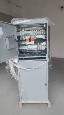 Vertiv NetSure 731 CC2-X2 48V 600A 36kW DC Güç Sistemi Telekom Düzeltme Kabineti Ana İstasyon için