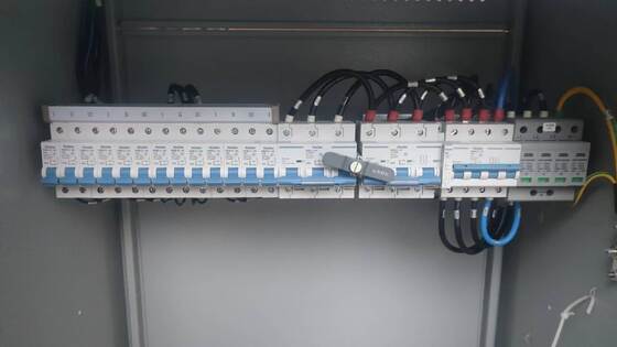 Vertiv NetSure 731 CC2-X2 48V 600A 36kW DC Güç Sistemi Telekom Düzeltme Kabineti Ana İstasyon için